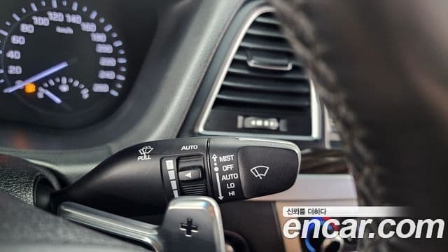 2017 Genesis G80 — миниатюра 8