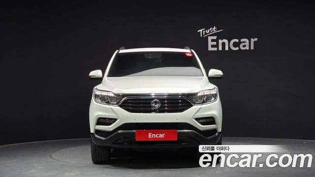 2017 SsangYong G4 렉스턴 — миниатюра 3