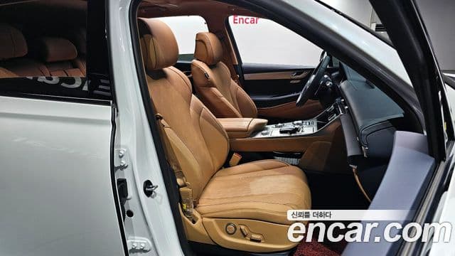 2023 Genesis GV80
