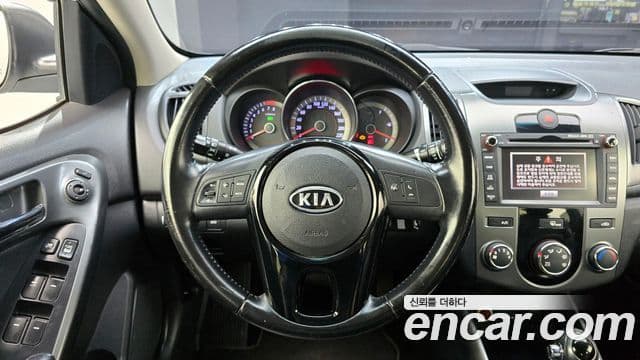 2012 Kia (Киа) 포르테 — миниатюра 3