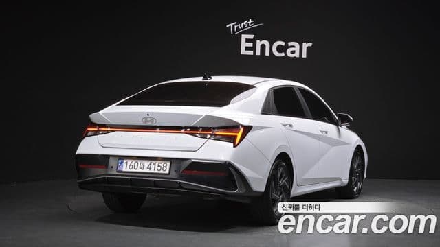 2023 Hyundai (Хёндэ) The New Avante (CN7) — миниатюра 4