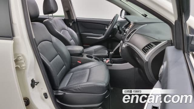 2015 SsangYong New 코란도 C — миниатюра 7