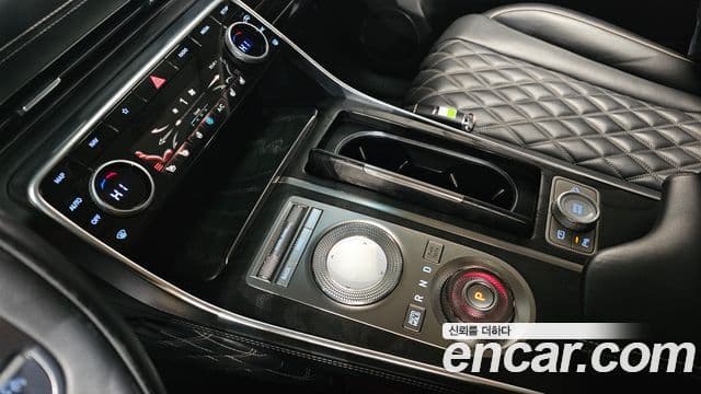 2022 Genesis GV80 — миниатюра 9