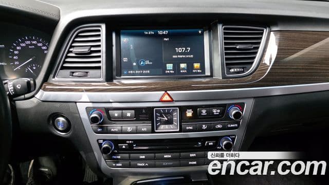 2016 Genesis G80 — миниатюра 10