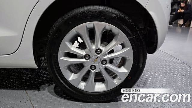 2021 Chevrolet The New Spark — миниатюра 4