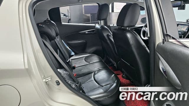 2018 Chevrolet The Next Spark — миниатюра 8