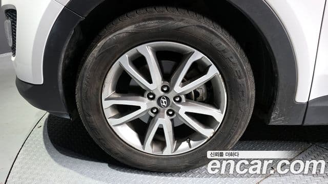2013 Hyundai (Хёндэ) Santa Fe DM — миниатюра 2