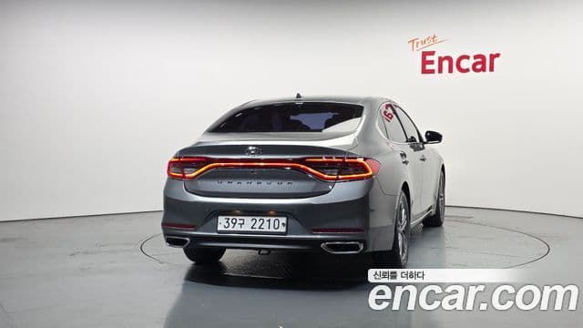 2017 Hyundai (Хёндэ) Grandeur IG — миниатюра 7