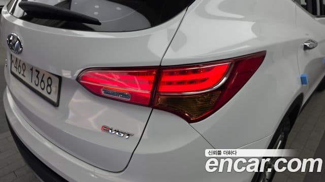 2014 Hyundai (Хёндэ) Santa Fe DM — миниатюра 2