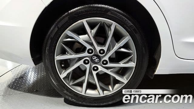 2019 Hyundai (Хёндэ) The New Avante AD — миниатюра 7