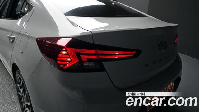 2019 Hyundai (Хёндэ) The New Avante AD — миниатюра 9