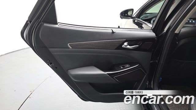 2020 Kia (Киа) K7 프리미어 — миниатюра 10
