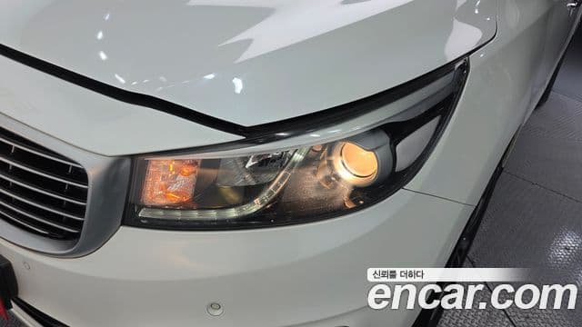 2016 Kia (Киа) All New Carnival — миниатюра 7