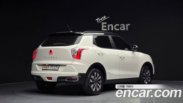 2018 SsangYong Tivoli 아머 — миниатюра 5