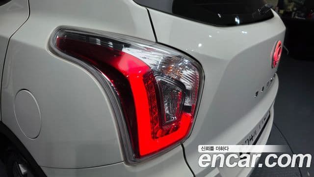 2018 SsangYong Tivoli 아머 — миниатюра 9