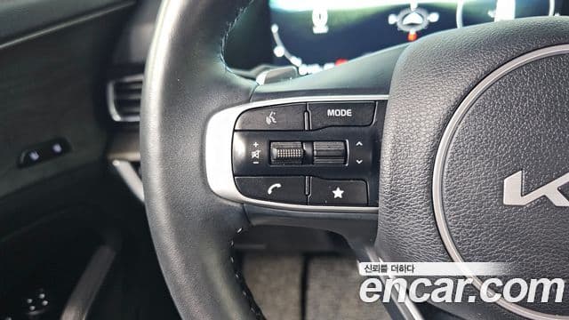 2023 Kia (Киа) Sportage 5세대 Hybrid — миниатюра 9