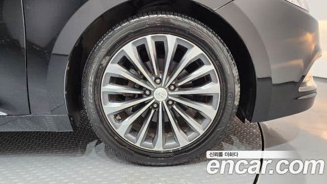 2012 Hyundai (Хёндэ) Grandeur HG — миниатюра 4
