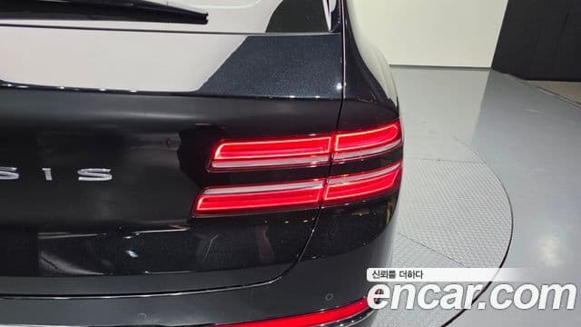 2023 Genesis GV80 — миниатюра 9