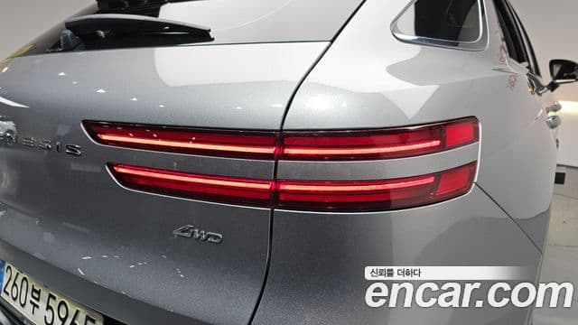2021 Genesis GV70 — миниатюра 2