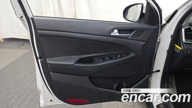 2015 Hyundai (Хёндэ) All New Tucson — миниатюра 8