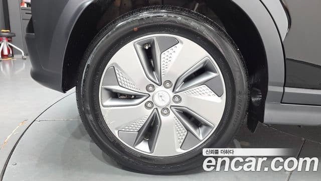 2019 Hyundai (Хёндэ) Kona Electric — миниатюра 3