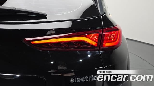 2019 Hyundai (Хёндэ) Kona Electric — миниатюра 9
