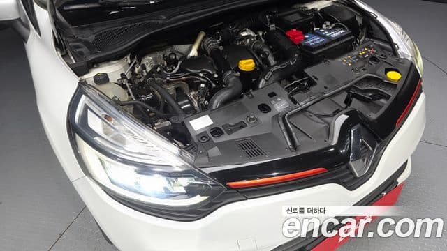 2018 Renault Korea 클리오 — миниатюра 6