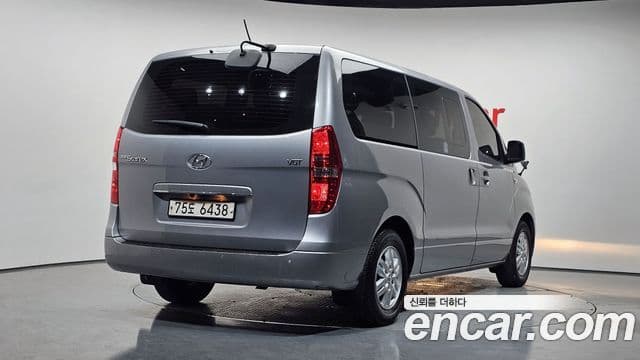 2016 Hyundai (Хёндэ) Grand Starex — миниатюра 8