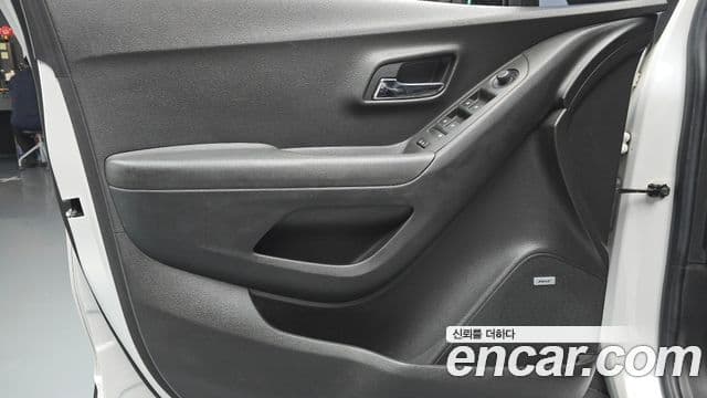 2016 Chevrolet The New Trax — миниатюра 10