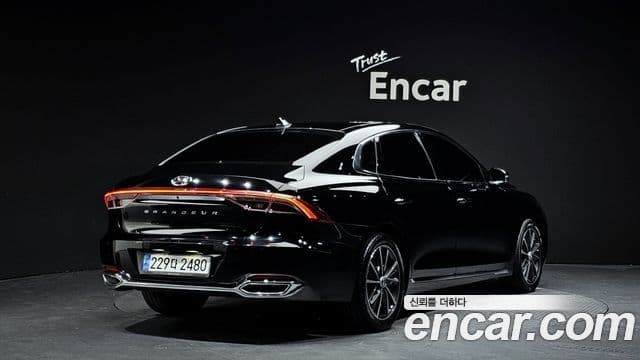 2022 Hyundai (Хёндэ) The New Grandeur IG — миниатюра 8