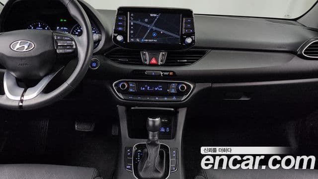 2017 Hyundai (Хёндэ) i30 (PD) — миниатюра 10