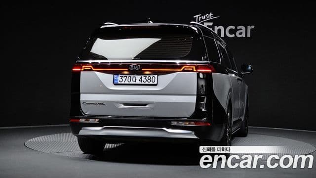 2020 Kia (Киа) Carnival 4th Gen — миниатюра 2