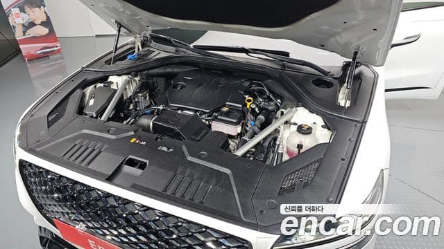 2021 Genesis GV70 — миниатюра 6