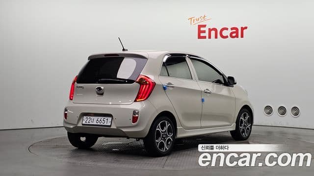 2011 Kia (Киа) All New Morning — миниатюра 8