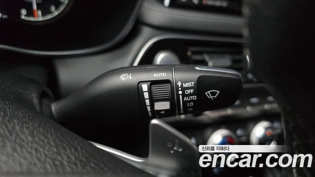 2021 Genesis The New G70 — миниатюра 4