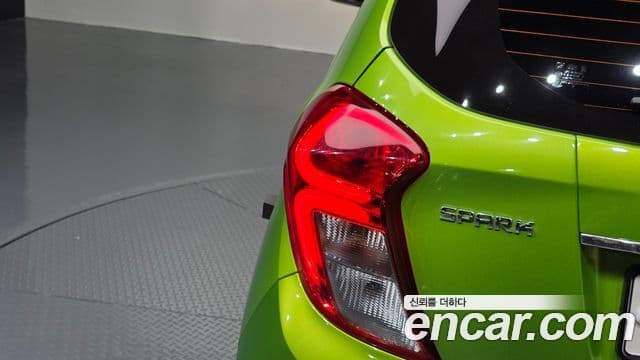 2016 Chevrolet The Next Spark — миниатюра 6