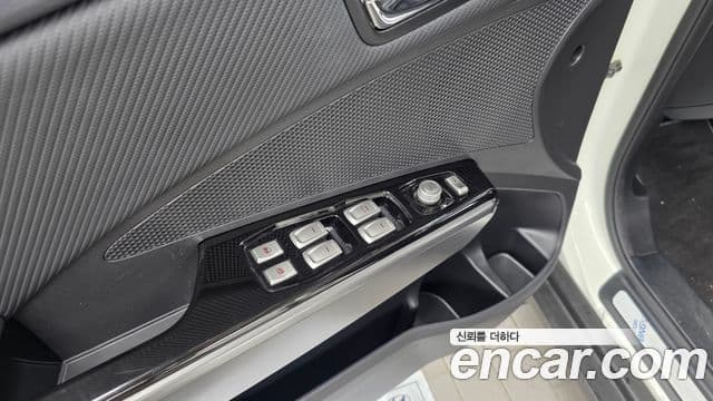 2017 SsangYong Tivoli — миниатюра 8