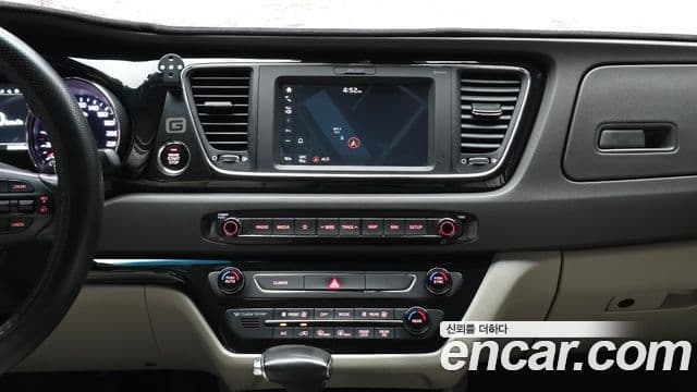 2017 Kia (Киа) All New Carnival — миниатюра 2