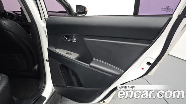 2015 Kia (Киа) The New Sportage R — миниатюра 10