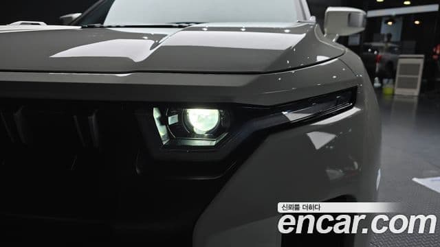 2022 SsangYong Torres — миниатюра 6