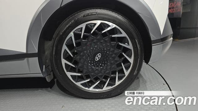 2021 Hyundai (Хёндэ) Ioniq5 — миниатюра 9
