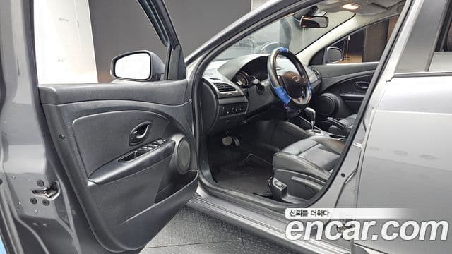 2017 Renault Korea SM3 네오 — миниатюра 5