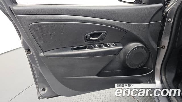 2017 Renault Korea SM3 네오 — миниатюра 2