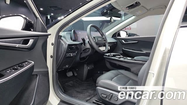 2023 Kia (Киа) EV6 — миниатюра 7