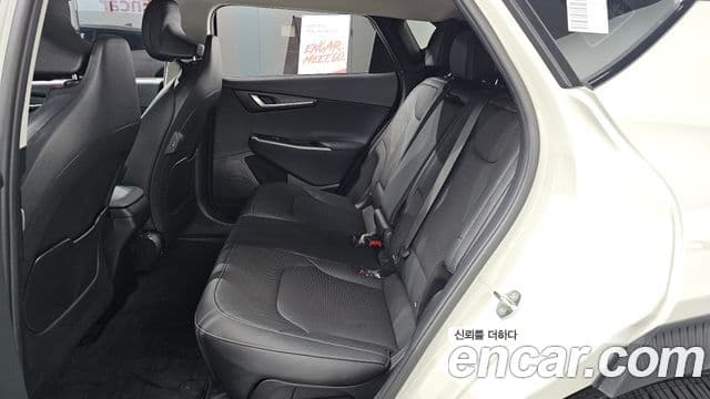 2023 Kia (Киа) EV6 — миниатюра 6