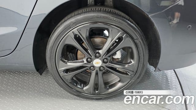 2017 Chevrolet All New 크루즈 — миниатюра 5