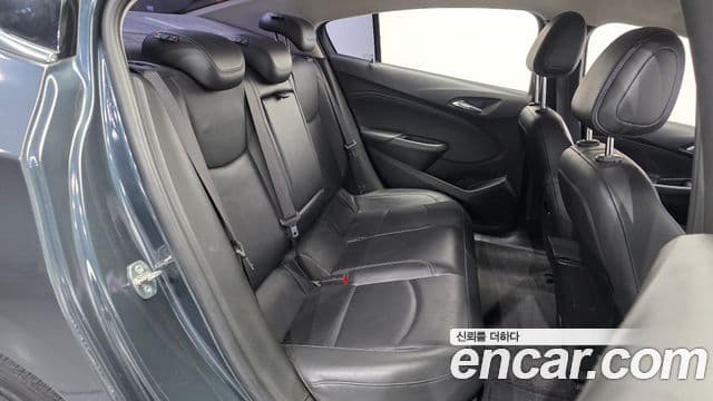 2017 Chevrolet All New 크루즈 — миниатюра 10