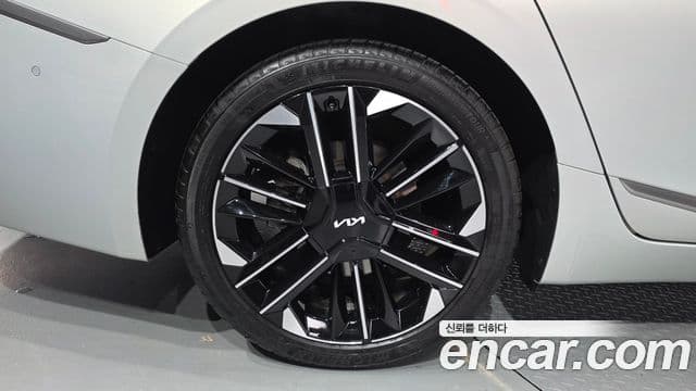 2025 Kia (Киа) The New K8 Hybrid — миниатюра 3