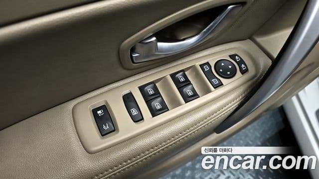 2010 Renault Korea New SM5(신형) — миниатюра 9