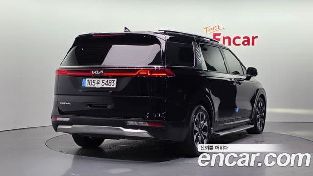 2023 Kia (Киа) Carnival 4th Gen — миниатюра 3
